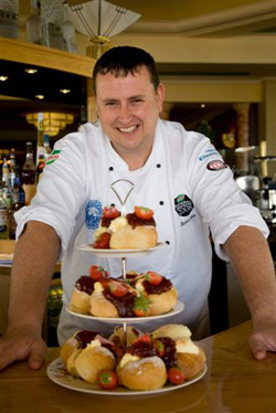 RICHARD-HUNT-TORQUAY-SPLITS